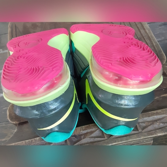 Nike Kevin Durant Youth - Picture 7 of 8